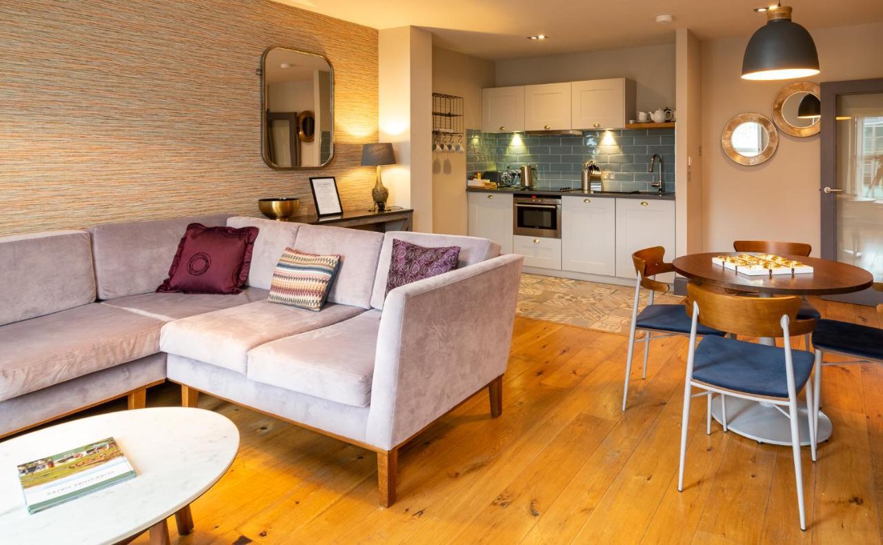 The Lawrance Luxury - Aparthotel Harrogate
