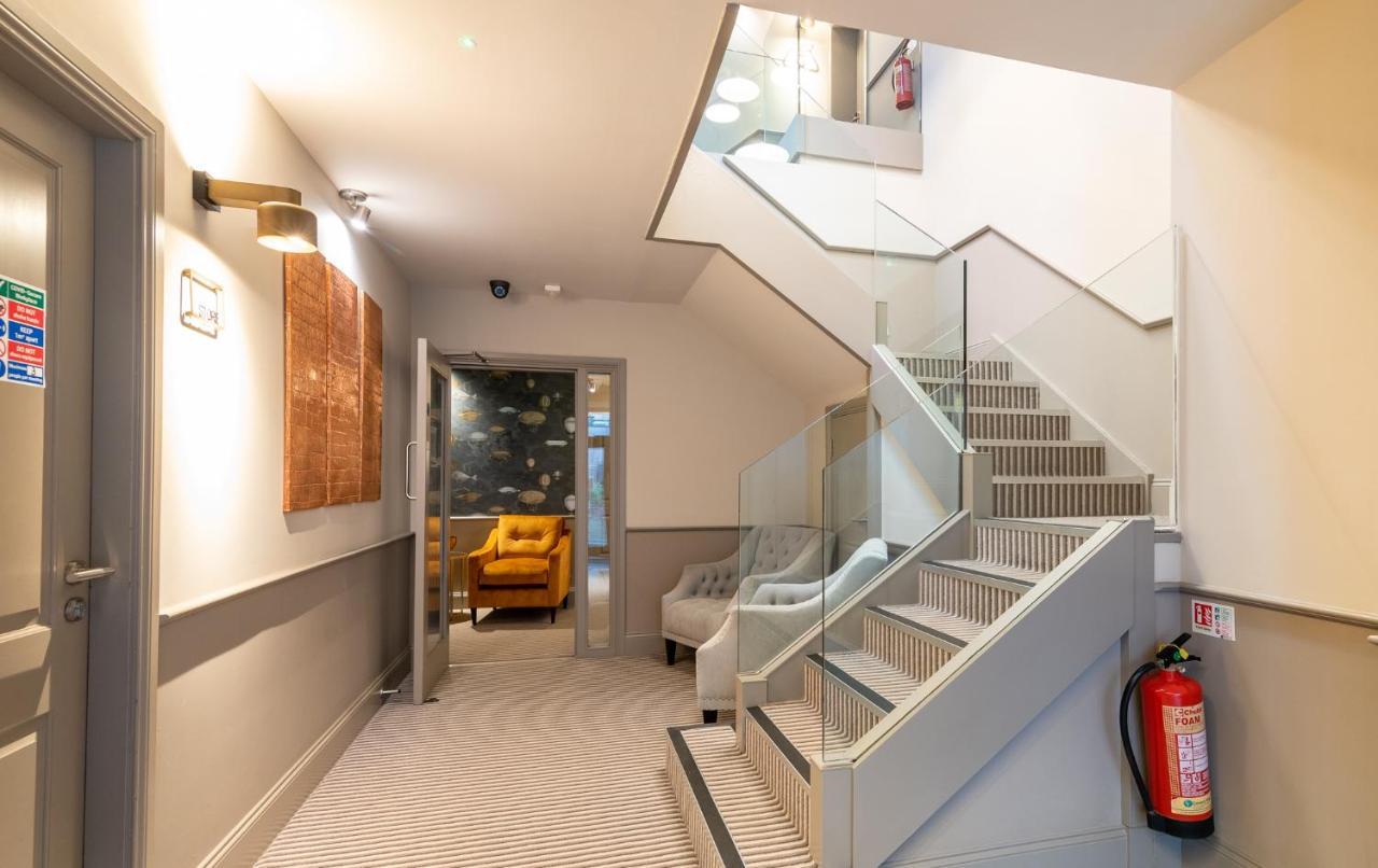 The Lawrance Luxury - Aparthotel Harrogate